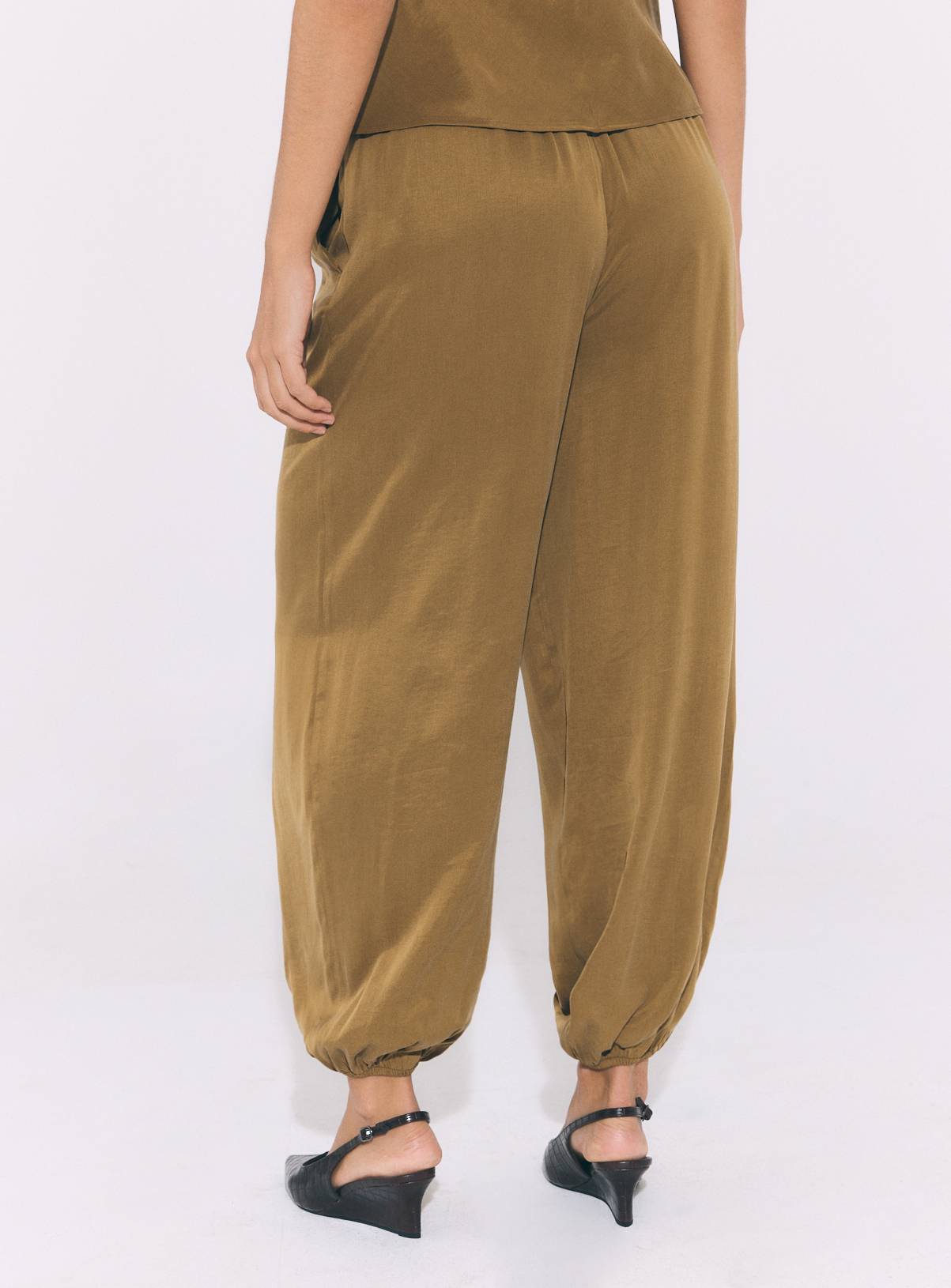 Khaki Sandwash Balloon Leg Trousers 18 - Image 4